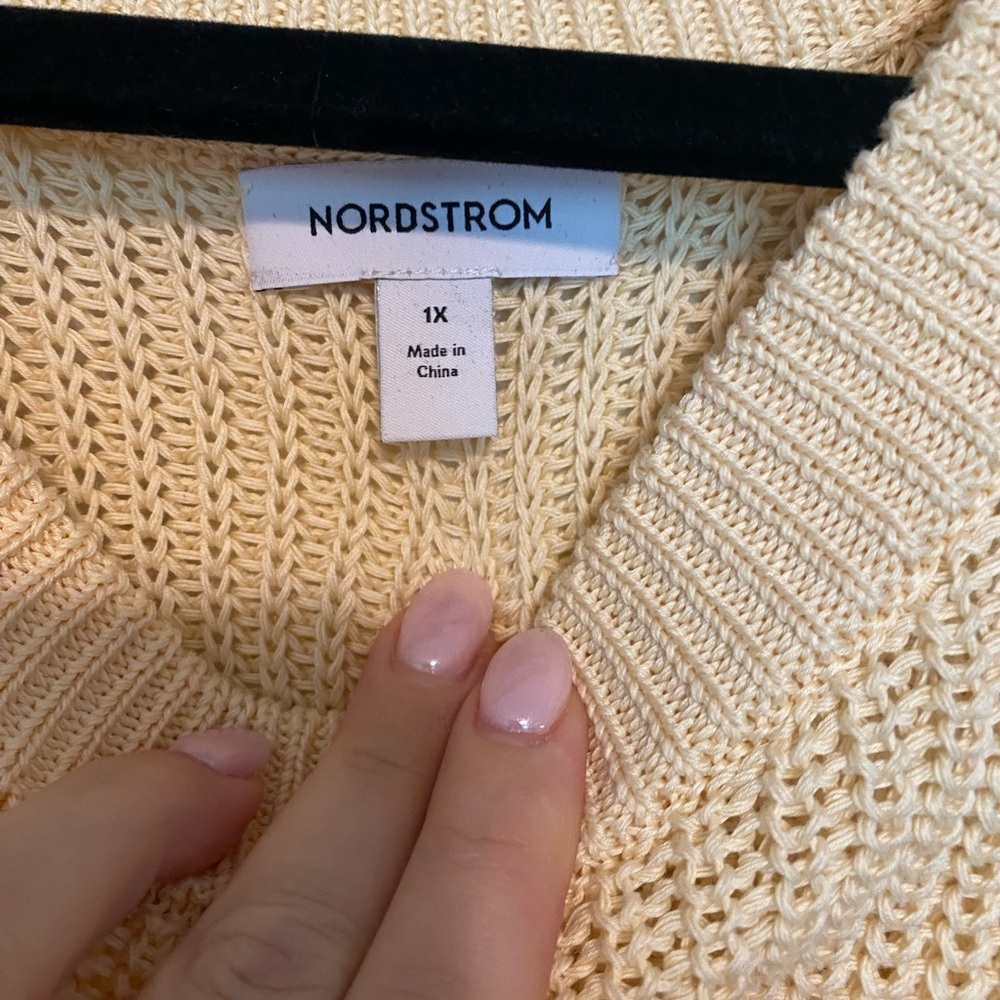 Nordstrom Womens Cream Sweater - Picture 4 of 4